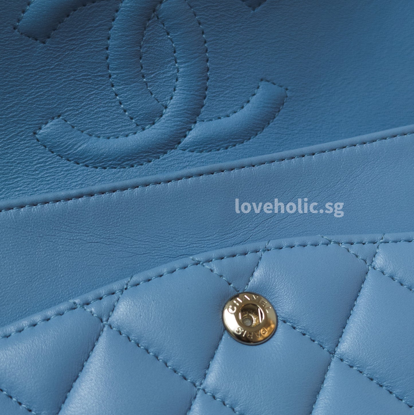 Chanel Classic Flap Medium | 21C Sky Blue Lambskin Light Gold Hardware