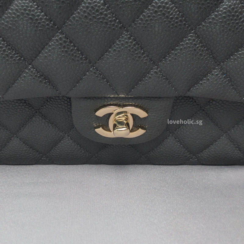 Classic Flap Small | 18S Dark Grey Caviar Light Gold Hardware