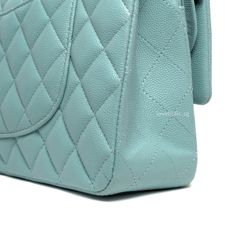 Chanel Classic Flap Medium | 20C Tiffany Blue Caviar Light Gold Hardware