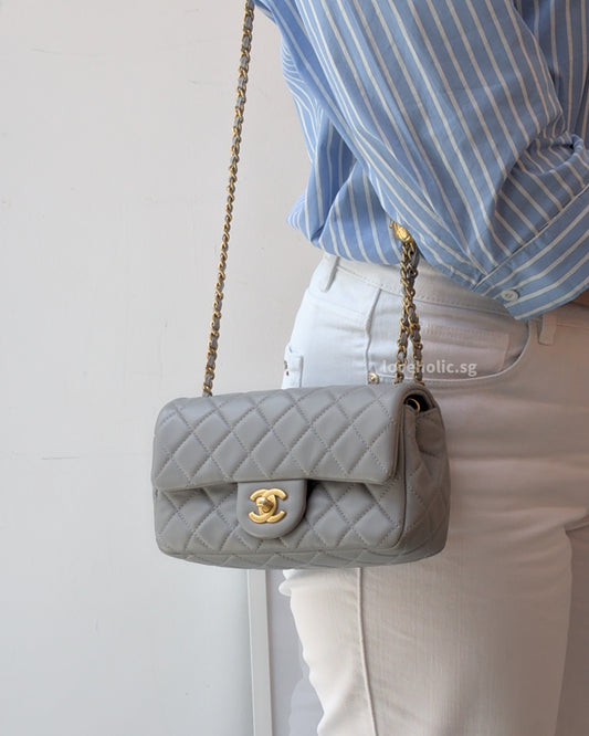 Chanel Pearl Crush Mini Rectangle 22B Light Grey Lambskin Brushed Gold Hardware-modelshots