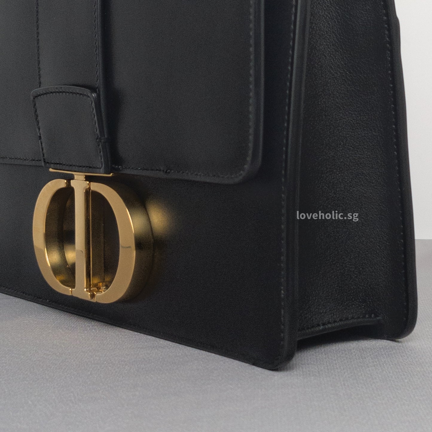 Montaigne 30 Black Calfskin Gold Hardware