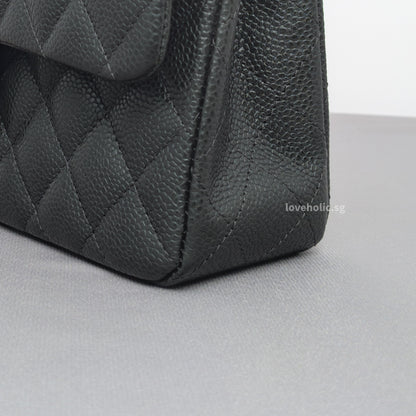 Classic Flap Small | 18S Dark Grey Caviar Light Gold Hardware