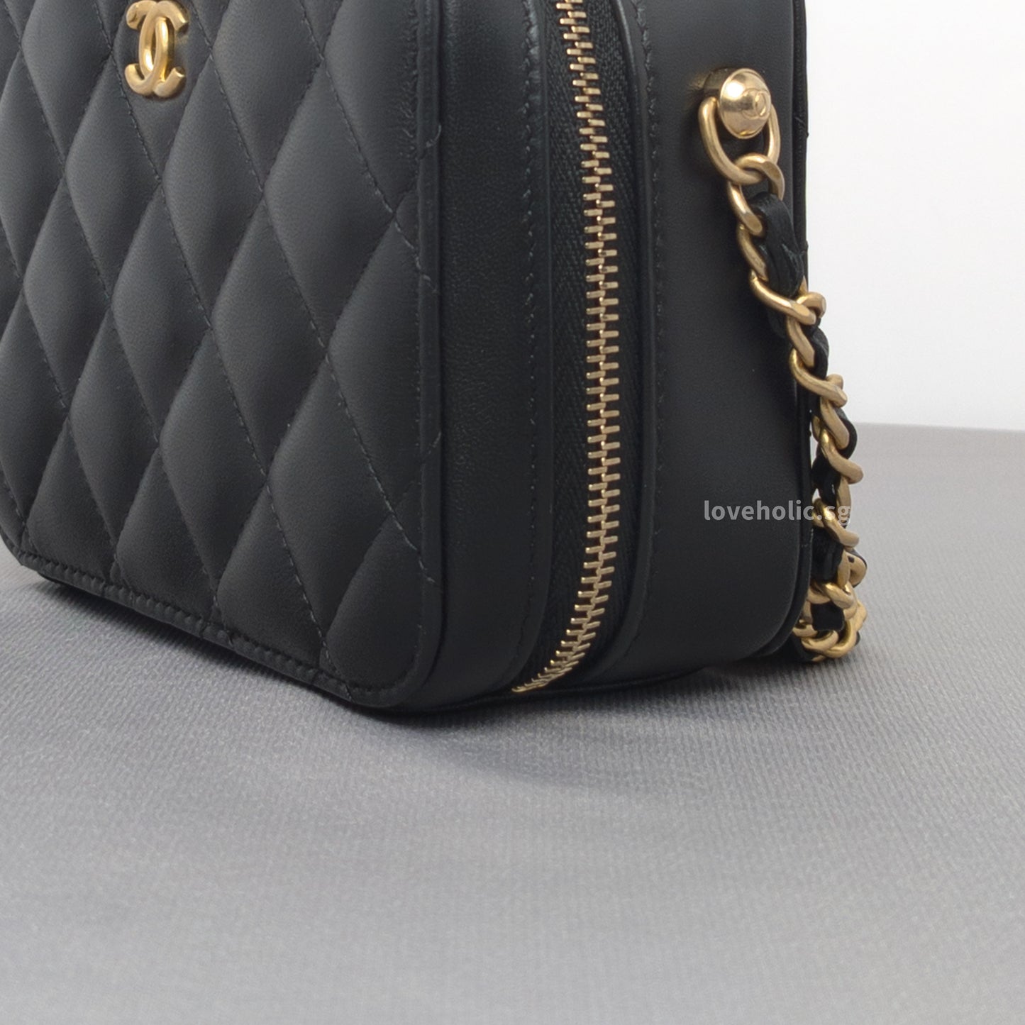 Camera Bag Mini with Pearl Crush | Black Lambskin Brushed Gold Hardware