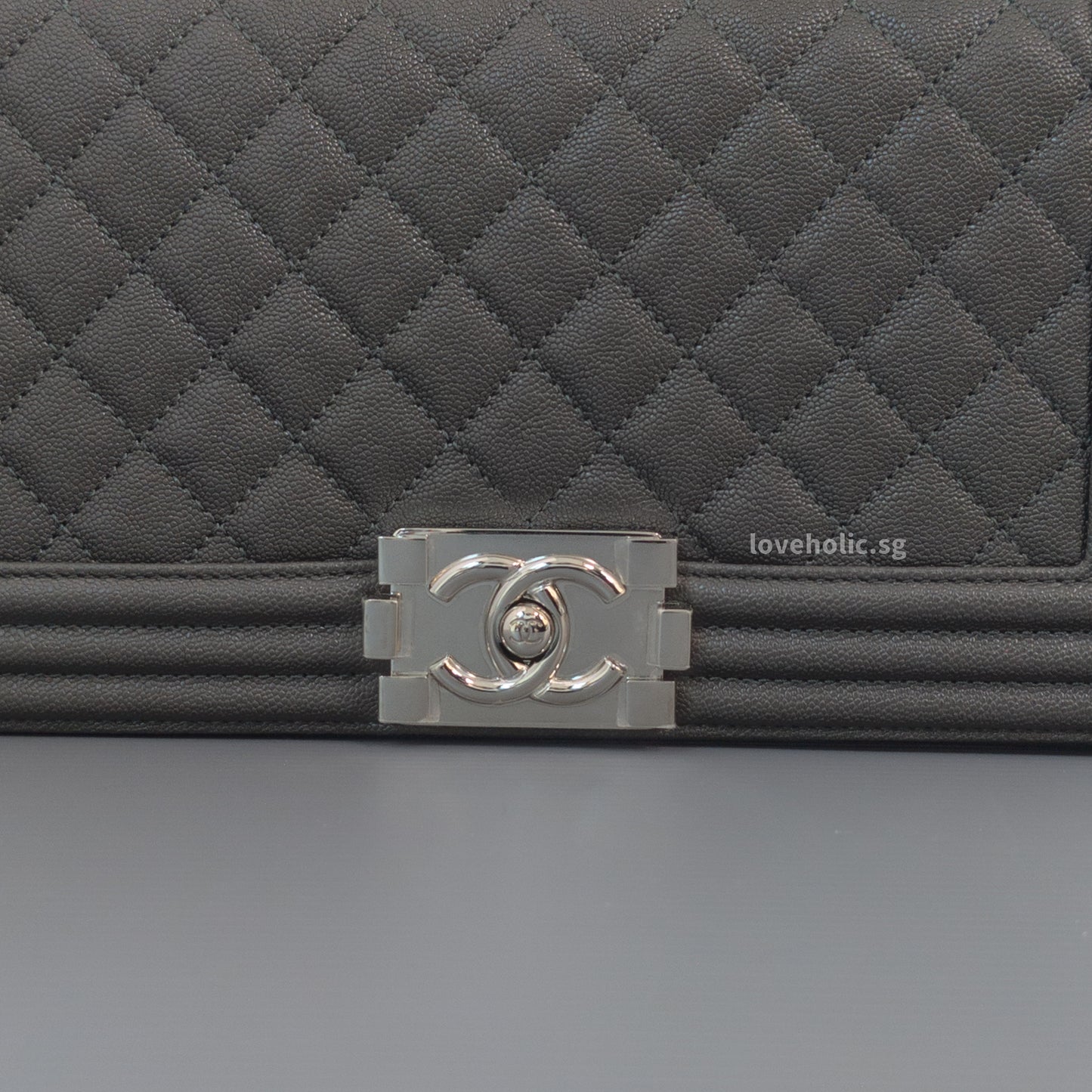 Boy Old Medium | 20S Grey Caviar Silver Hardware
