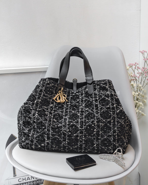 Dior Large Toujours | Black Tweed with White Cannage Motif Light Gold Hardware-main