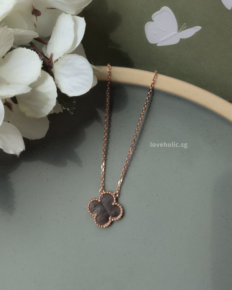 Van Cleef & Arpels VCA Vintage Alhambra Necklace Mother Of Pearl | Grey  18K Rose Gold Hardware