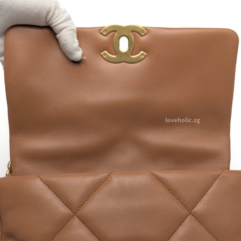 Chanel Chanel 19 Small | 21P Caramel Lambskin Brushed Gold Hardware