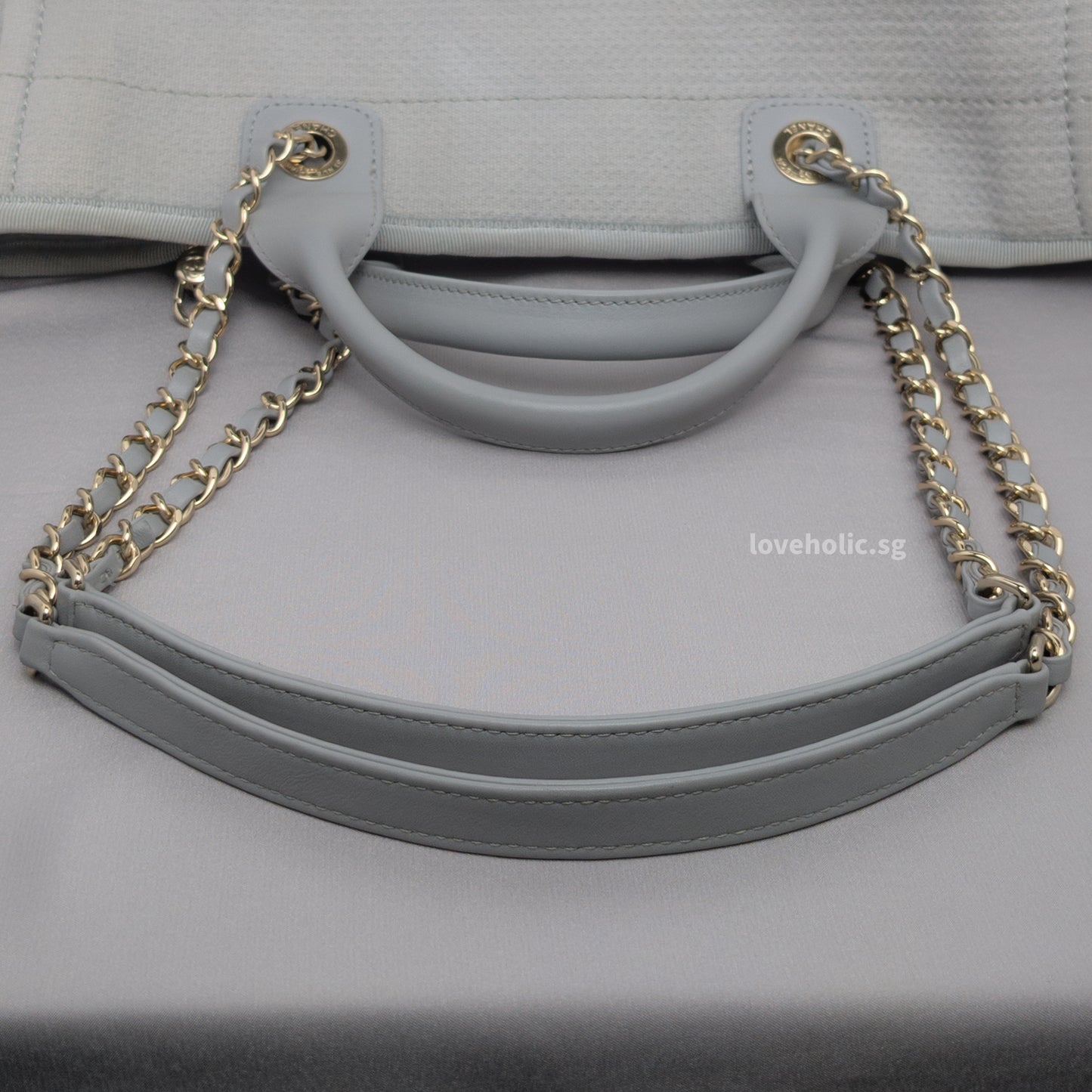 Deauville Shopping Tote 23B Grey Canvas Light Gold Hardware