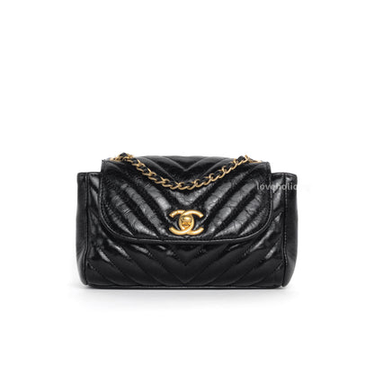 Hobo Chevron Crossbody Small | Black Aged Calfskin Brushed Gold Hardware