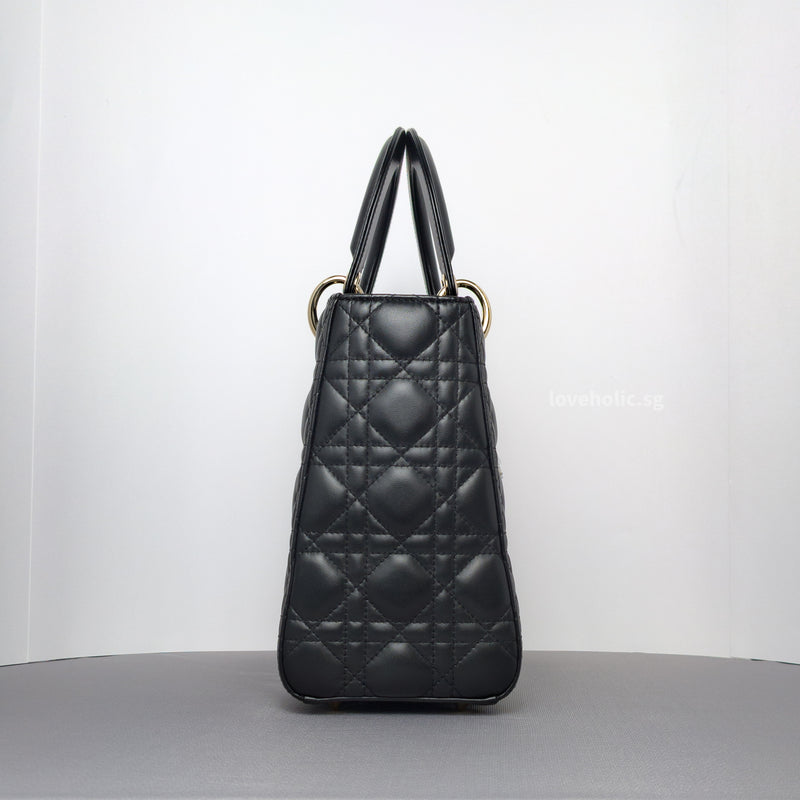 Dior Lady Dior Medium | Black Lambskin Gold Hardware-details