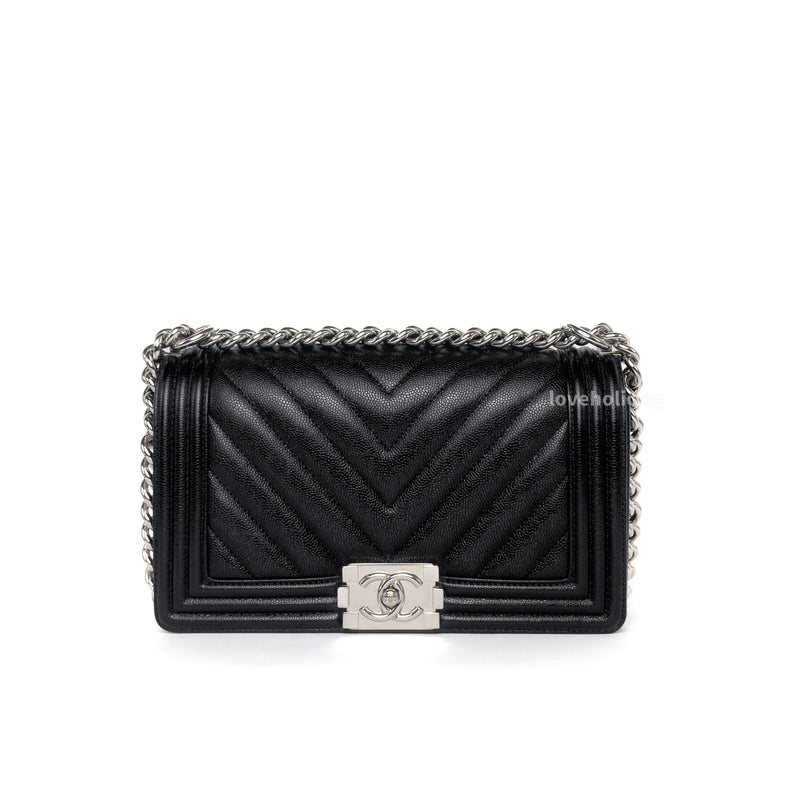 Chanel Boy Chervon Old Medium | Black Caviar Silver Hardware