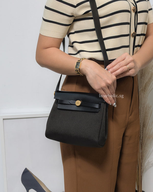 Hermes Herbag 20 | Dark Bronze/Black Gold Hardware-modelshots