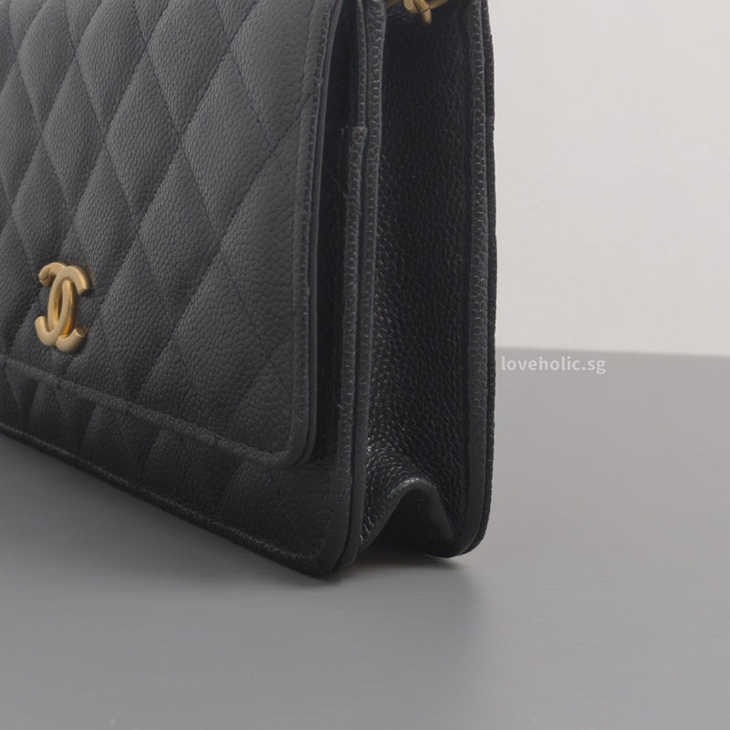 Wallet On Chain With Top Handle | 22S Black Caviar Brushed Gold Hardware