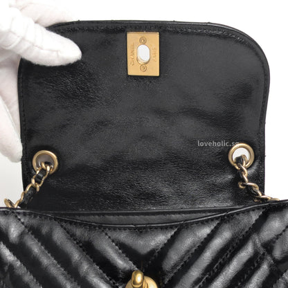 Hobo Chevron Crossbody Small | Black Aged Calfskin Brushed Gold Hardware
