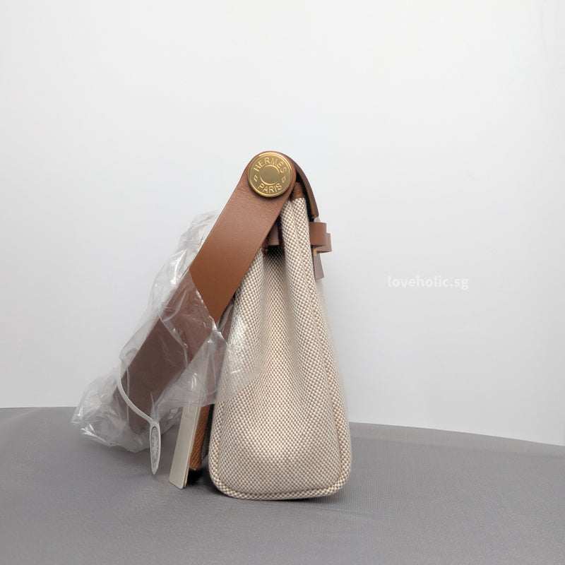 Hermes Herbag 20 | Ecru Beige/Fauve Gold Hardware-details