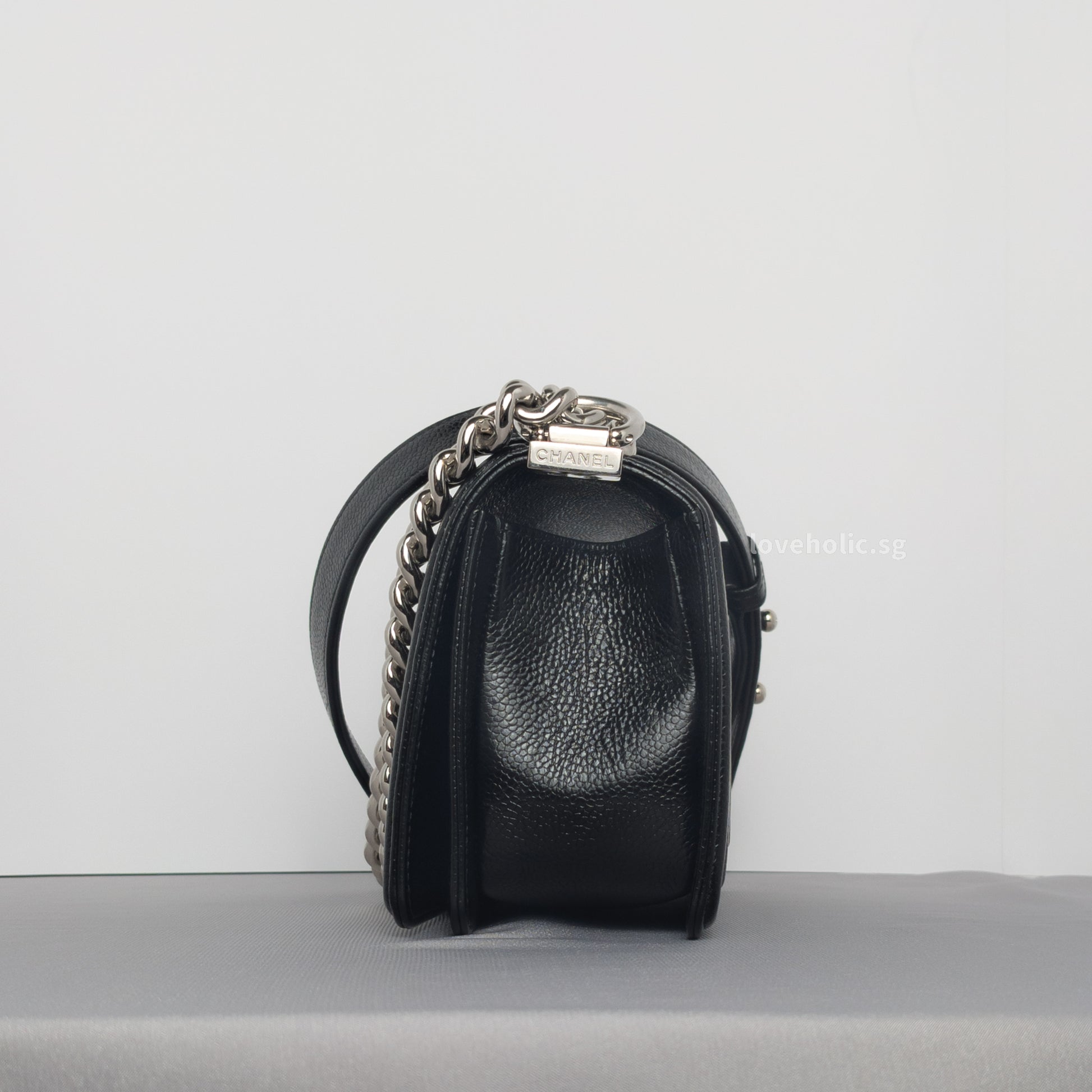 Chanel Boy Chevron Small | Black Caviar Silver Hardware-details