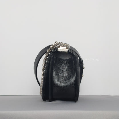Chanel Boy Chevron Small | Black Caviar Silver Hardware-details