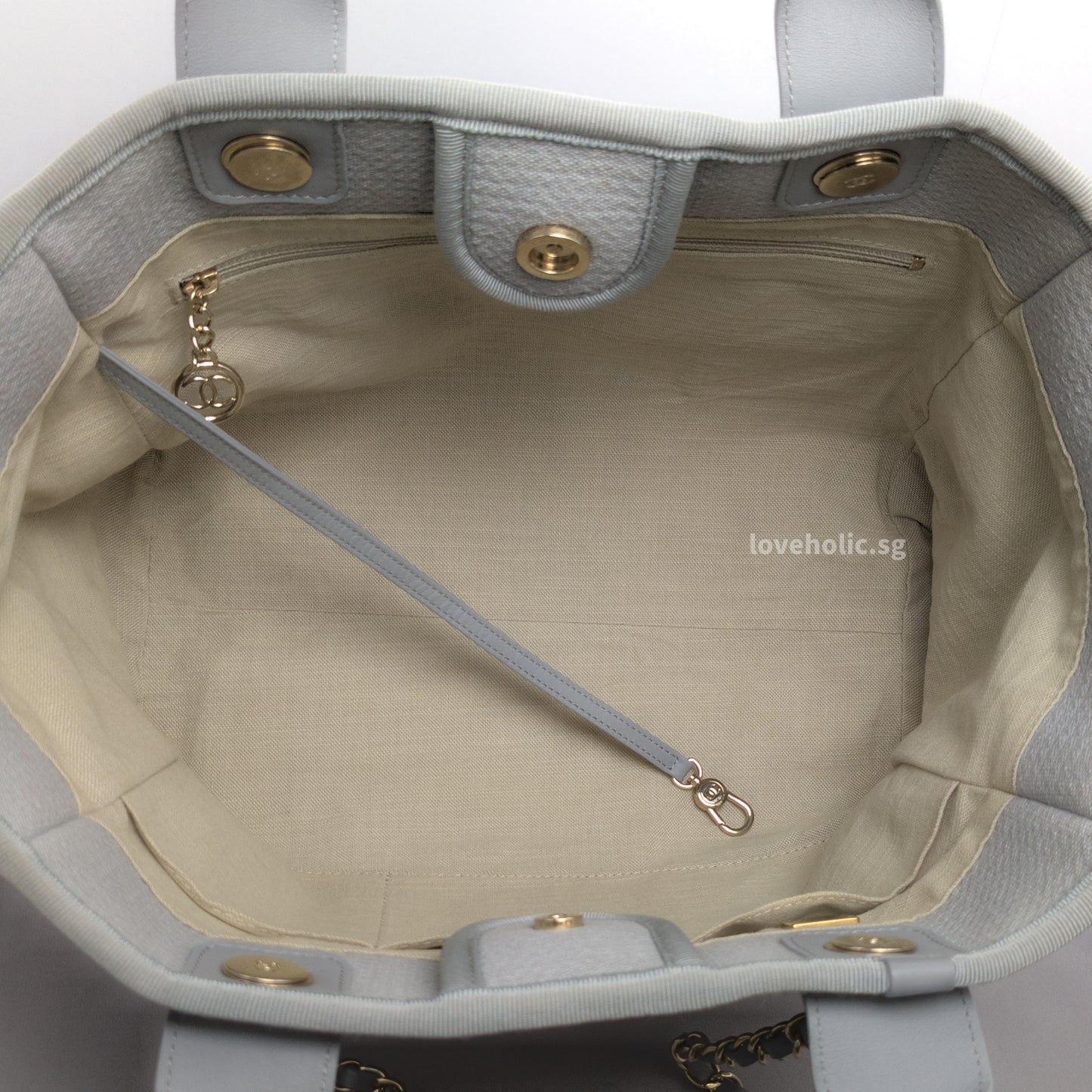 Deauville Shopping Tote 23B Grey Canvas Light Gold Hardware