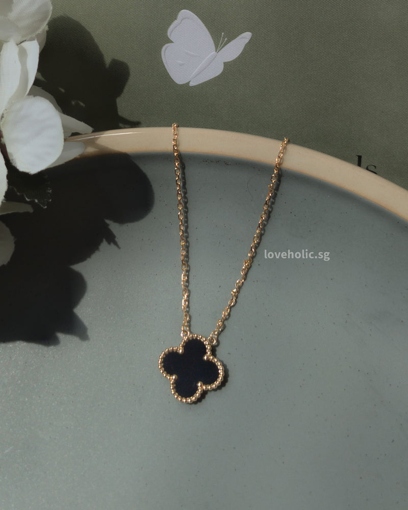 Van Cleef & Arpels VCA Vintage Alhambra Necklace  | Onyx  18K Gold Hardware 