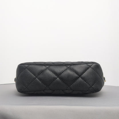 Hobo 24P Small | Black Caviar Gold Hardware