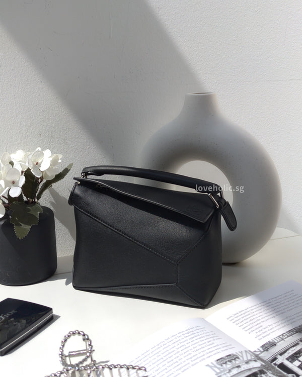 Loewe Puzzle Mini | Black Calfskin Silver Hardware