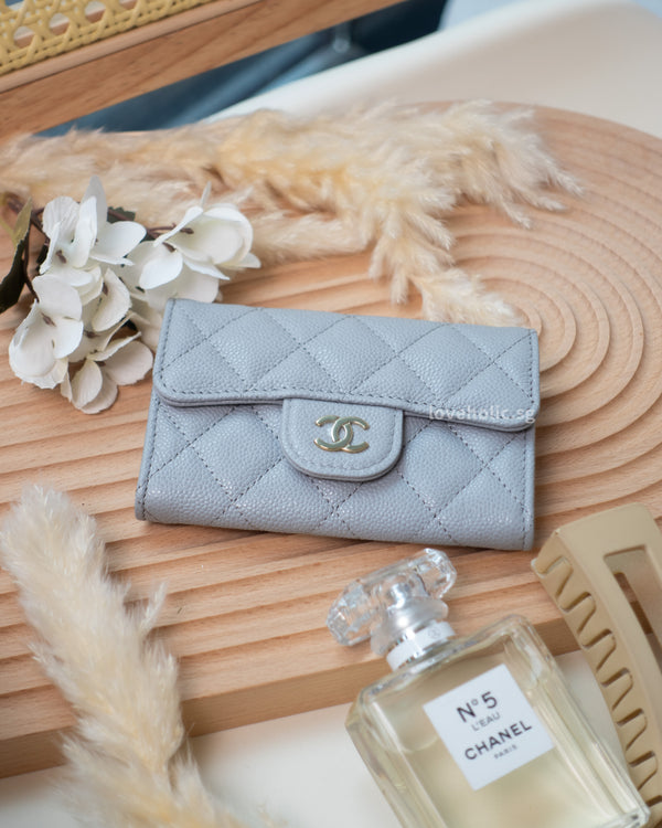 Chanel Classic Medium Double Flap 20C Gray/Grey Quilted Caviar