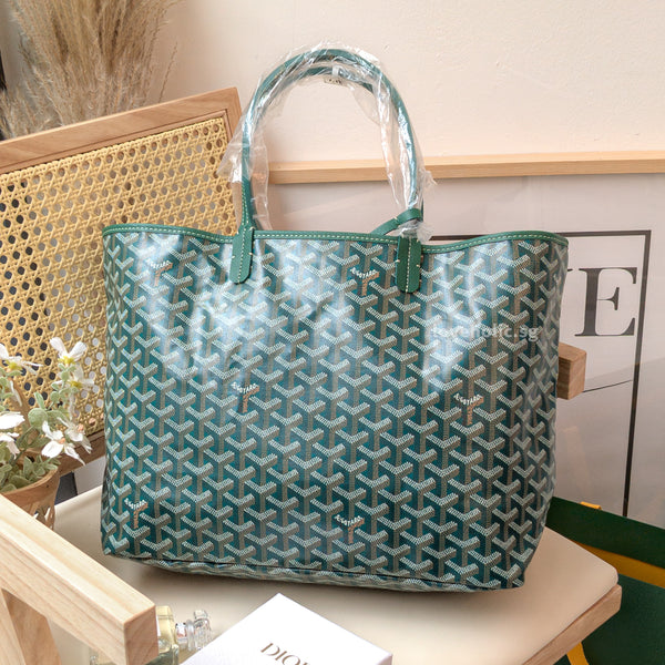 Green goyard online purse