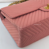 Chanel Reissue 2.55 226 Medium | Sakura Pink Calfskin Brushed Gold Hardware