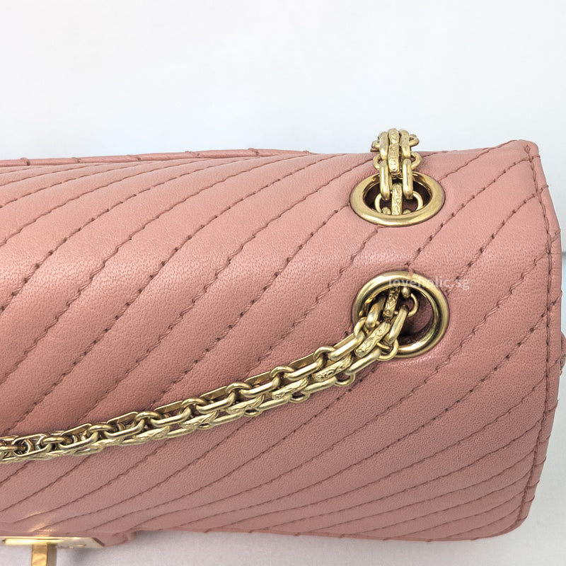 Chanel Reissue 2.55 226 Medium | Sakura Pink Calfskin Brushed Gold Hardware