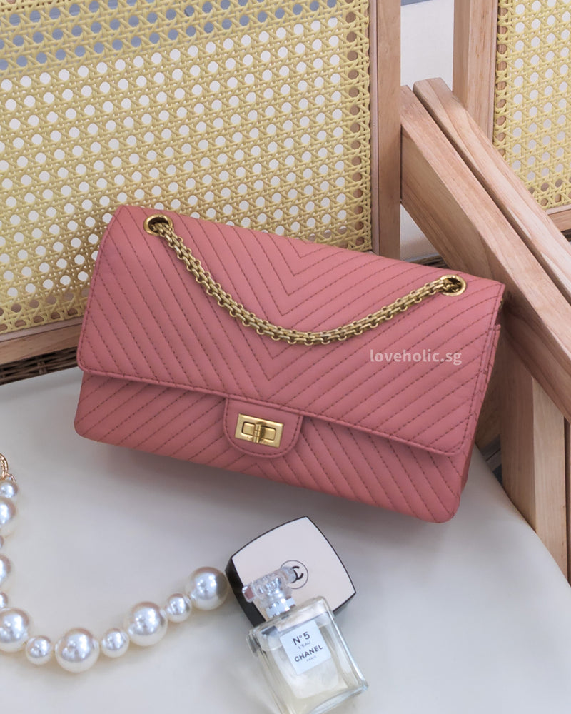 Chanel Reissue 2.55 226 Medium | Sakura Pink Calfskin Brushed Gold Hardware