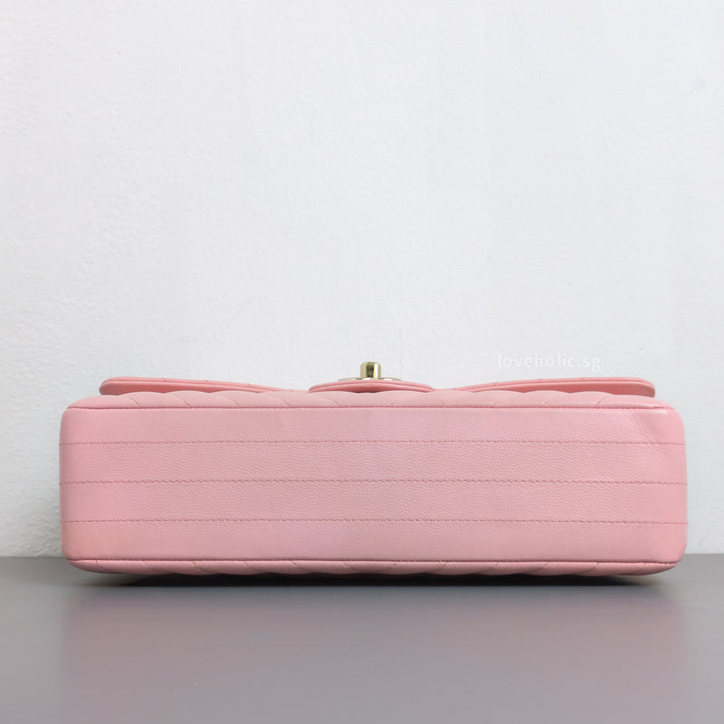 Chanel Classic Flap Chevron Medium | 21S Light Pink Caviar Light Gold Hardware-side