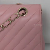 Chanel Classic Flap Chervon Medium | 21S Light Pink Caviar Light Gold Hardware