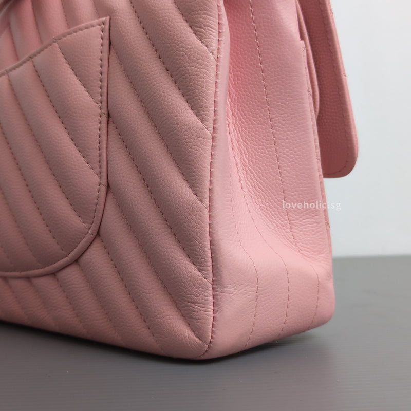 Chanel Classic Flap Chevron Medium | 21S Light Pink Caviar Light Gold Hardware-details