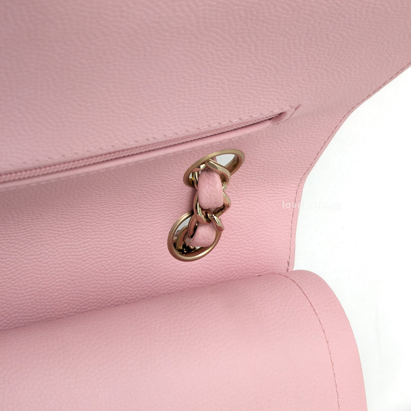 Chanel Classic Flap Chervon Medium | 21S Light Pink Caviar Light Gold Hardware