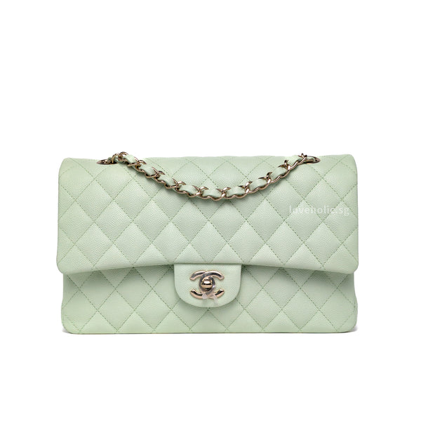 Chanel Classic Flap Medium | 22C Light Green Caviar Light Gold Hardware