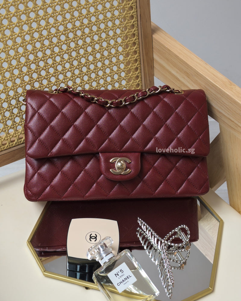 Chanel Classic Flap Medium | 19B Burgundy Caviar Gold Hardware