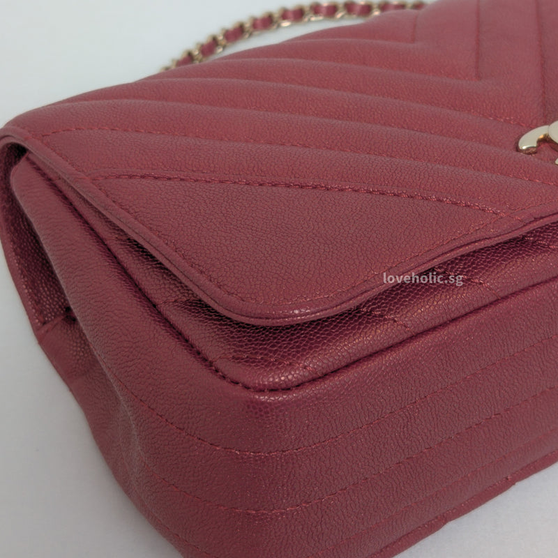 Chanel Statement Flap Bag Mini Rectangle | Iridescent Burgundy Caviar Gold Hardware