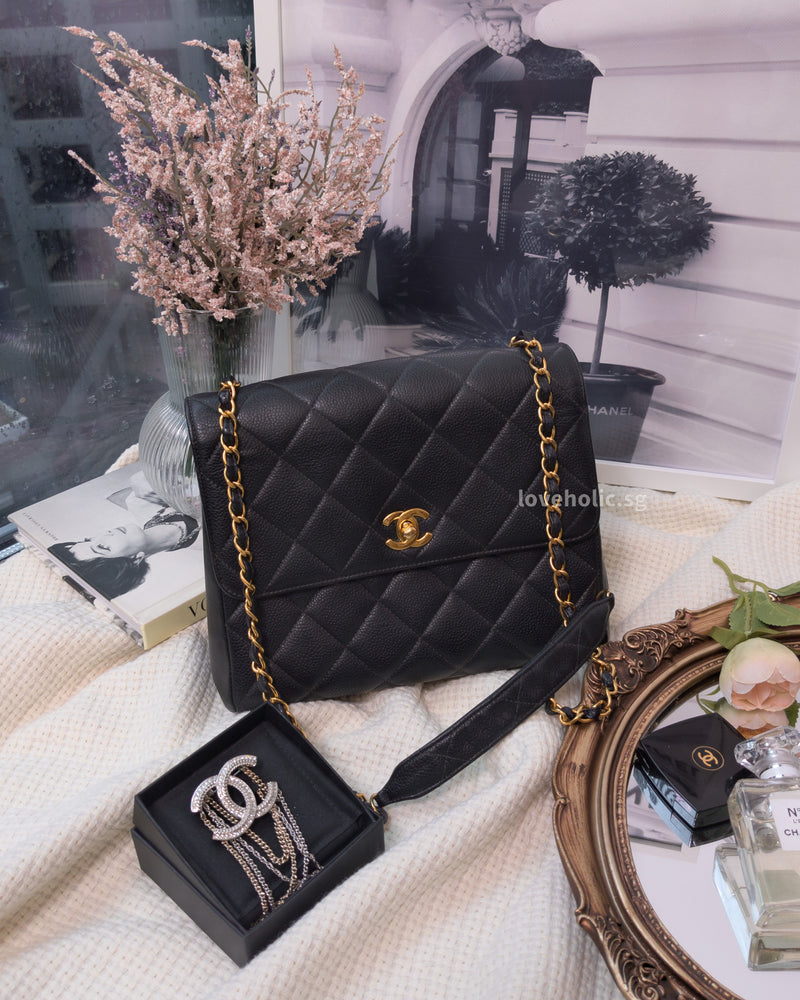 Chanel Vintage Flap Bag with Chain Small | Black Caviar 24K Gold Hardware