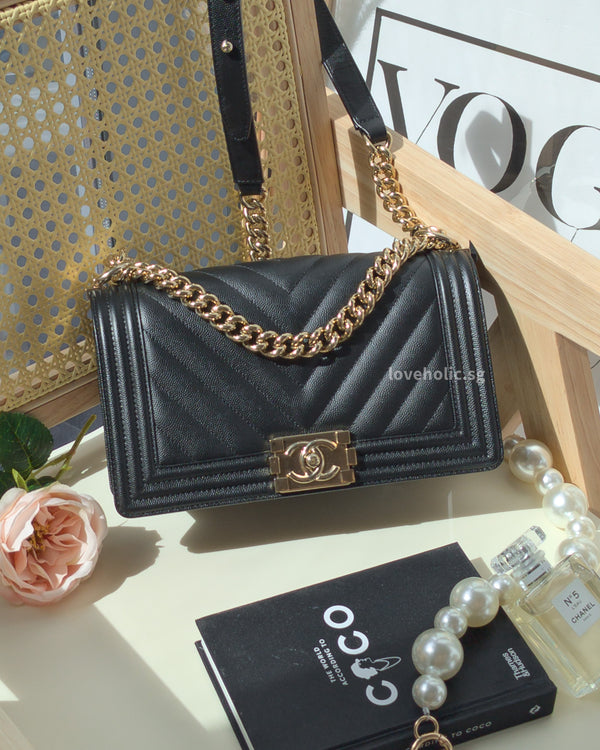 Chanel woc gold hardware and caviar leather  Chanel wallet Bags Chanel  handbags