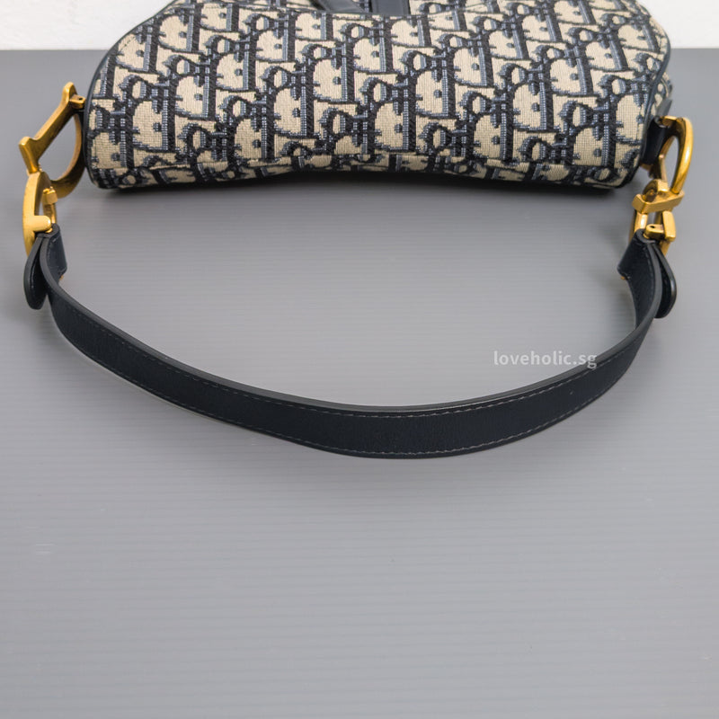 Dior Saddle Medium | Blue Dior Oblique Jacquard Fabric Brushed Gold Hardware-details