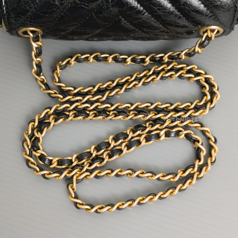 Chanel Hobo Chevron Crossbody Small | Black Aged Calfskin Brushed Gold Hardware-details