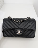 Classic Flap Chevron Mini Rectangle | 17S Black Caviar Silver Hardware