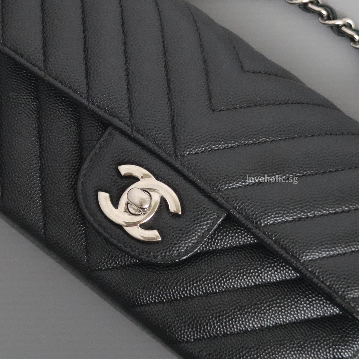 Chanel Classic Flap Chevron Mini Rectangle | 17S Black Caviar Silver Hardware-details