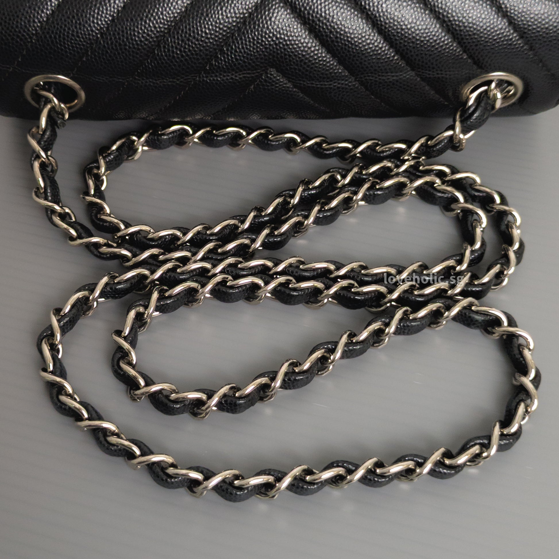 Chanel Classic Flap Chevron Mini Rectangle | 17S Black Caviar Silver Hardware-details