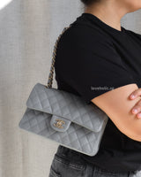 Classic Flap Small | 20C Grey Caviar Light Gold Hardware