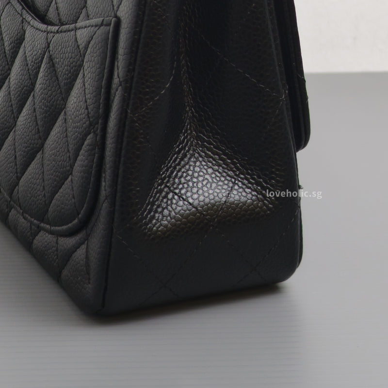 Chanel Vintage Classic Flap Mini Square | Black Caviar Silver Hardware-details