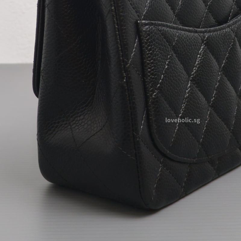 Chanel Vintage Classic Flap Mini Square | Black Caviar Silver Hardware-details
