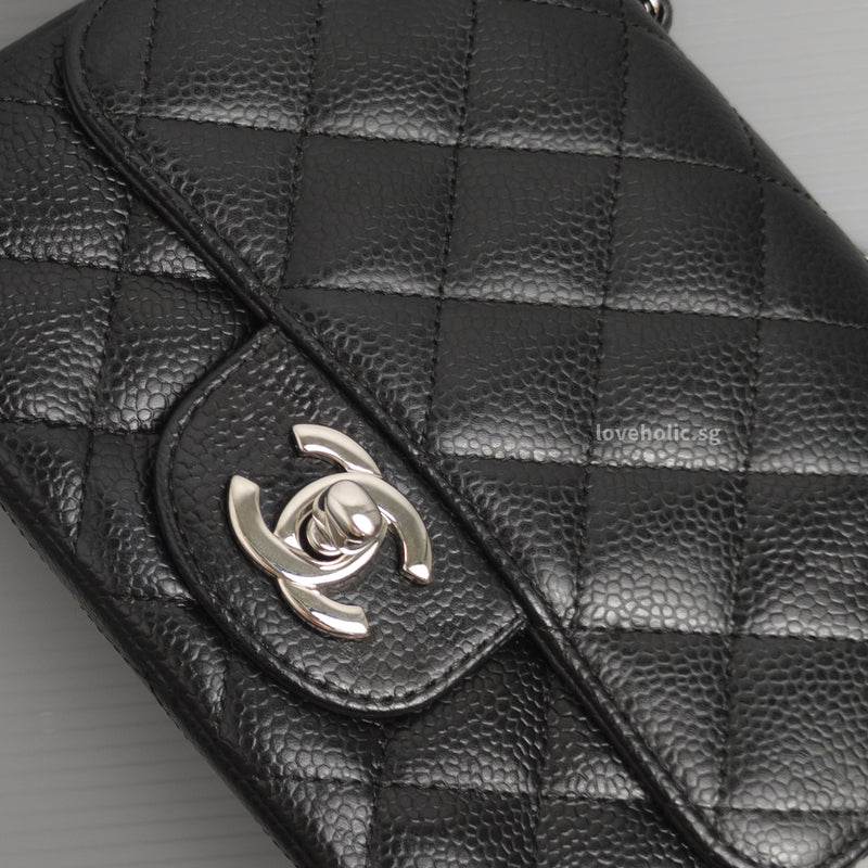 Chanel Vintage Classic Flap Mini Square | Black Caviar Silver Hardware-details