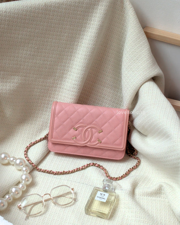 Wallet On Chain Filigree | Sakura Pink Caviar Brushed Gold Hardware
