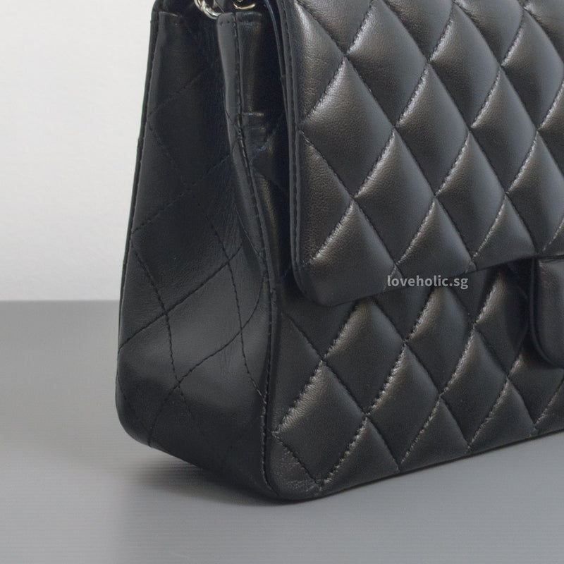 Chanel Classic Flap Medium | Black Lambskin Silver Hardware-details